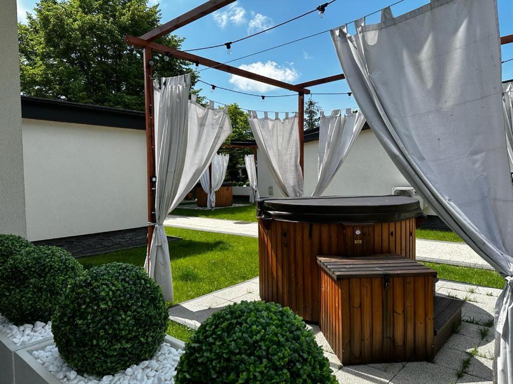 Wrzos Resort & Wellness **** Domki Caloroczne Wegierska Gorka Luaran gambar